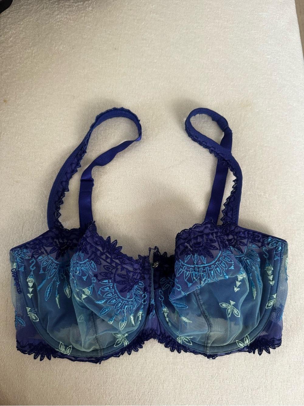 Chantelle Navy & Teal Embroidered Lace Underwire Bra